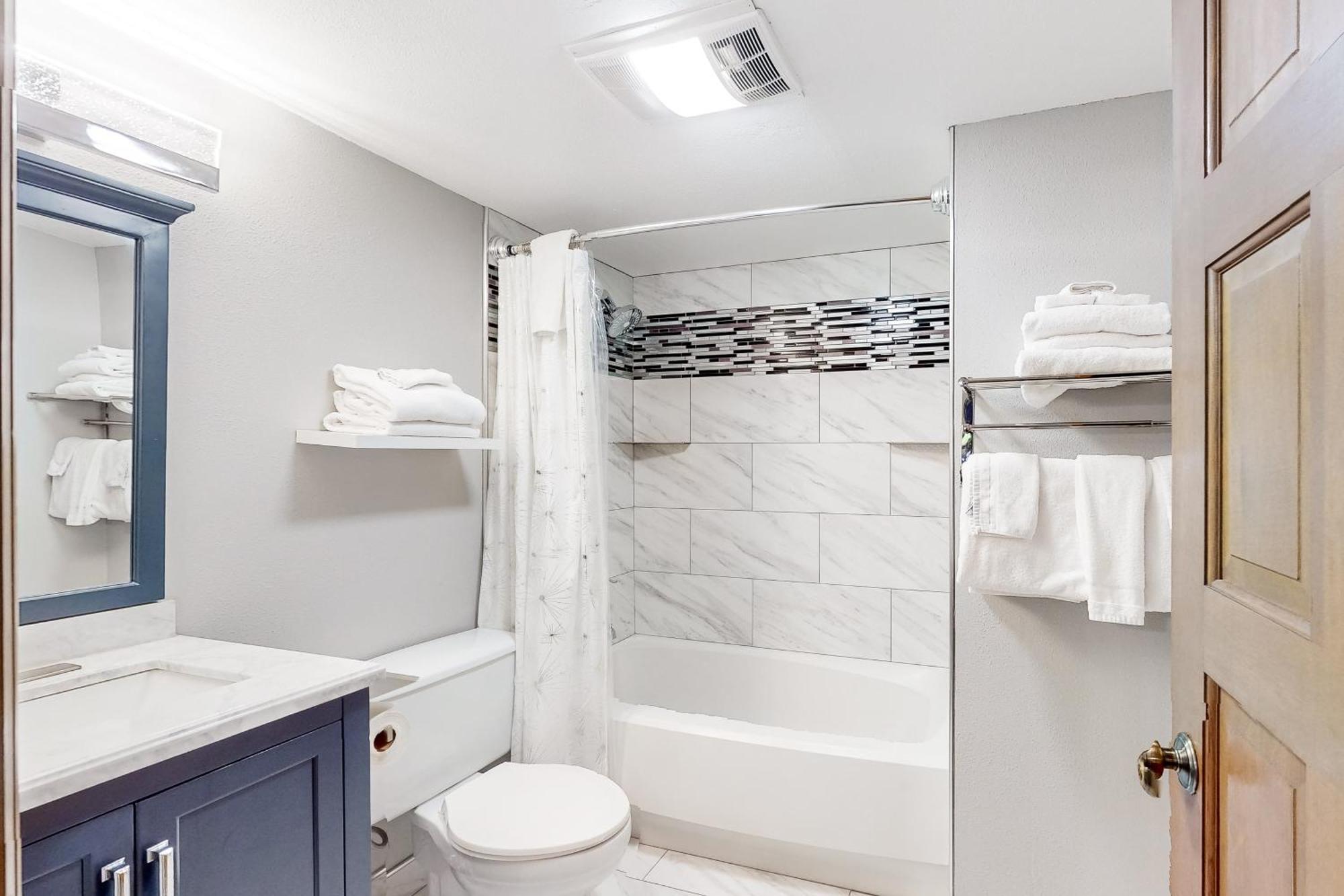 Eagles Nest Escape Apartment Гетлинбург Екстериор снимка