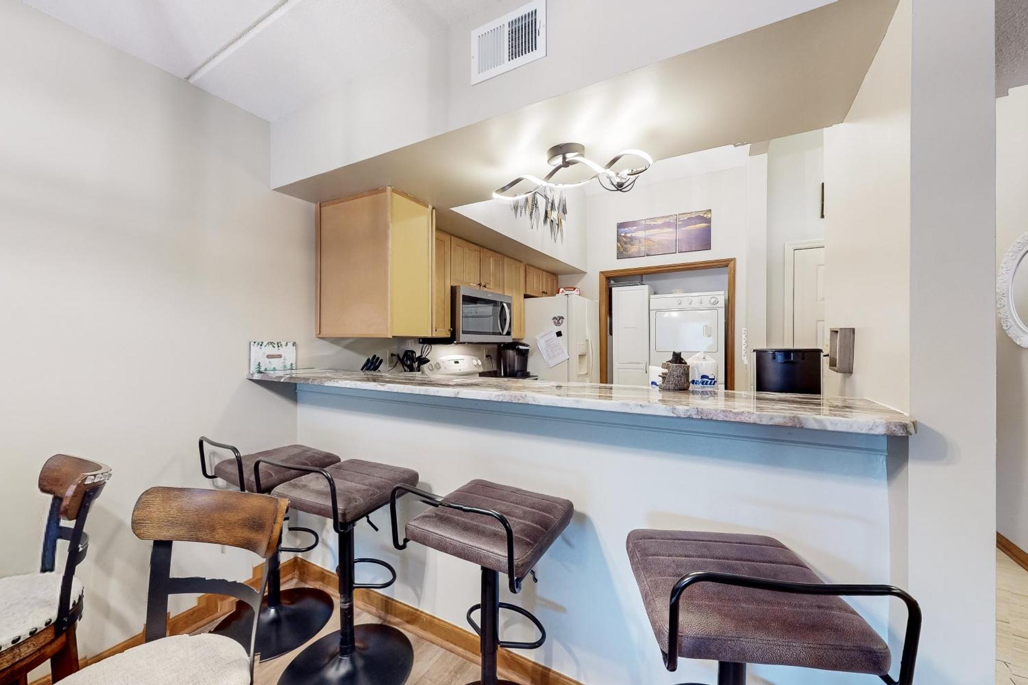 Eagles Nest Escape Apartment Гетлинбург Екстериор снимка